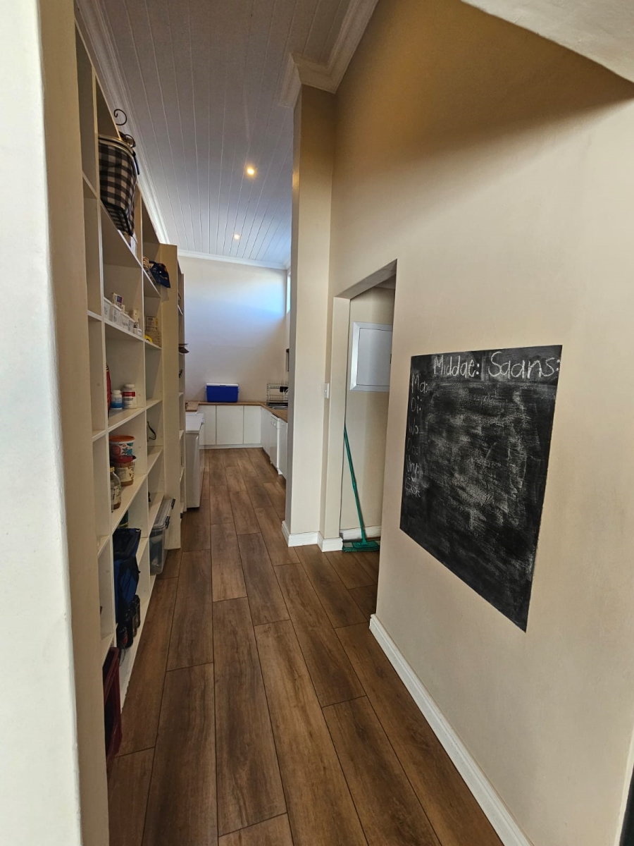 5 Bedroom Property for Sale in Riversdale Western Cape